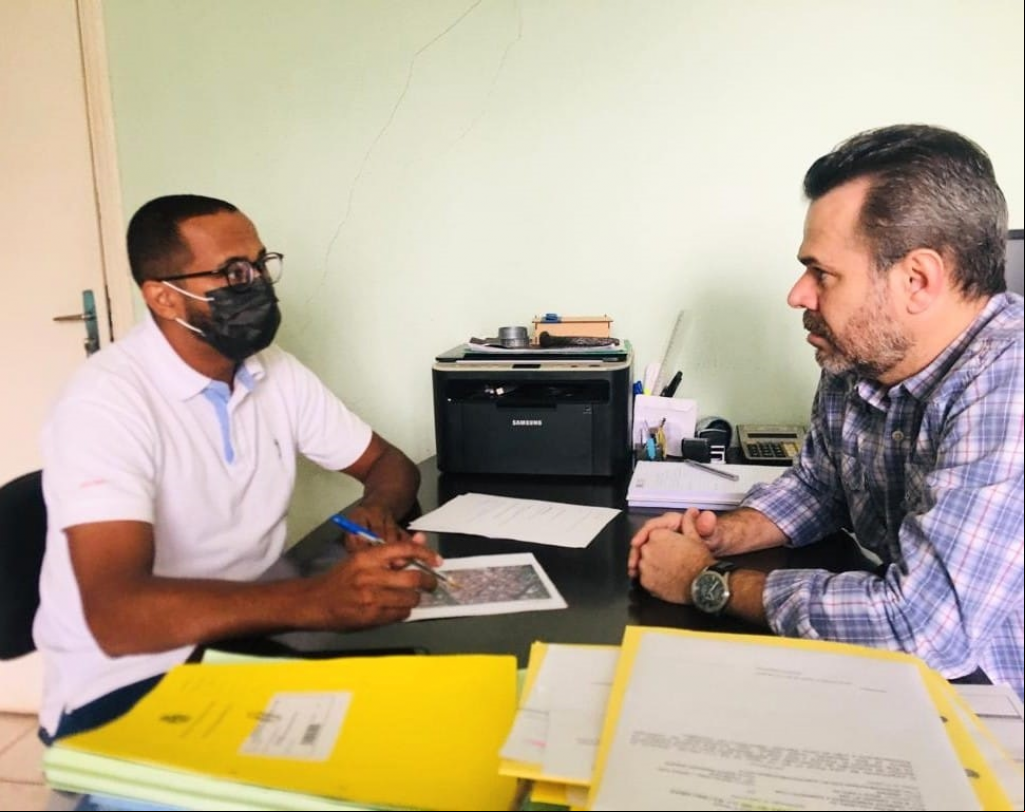 Política - Kifú se reúne com secretário para  definir início de melhorias na Zona Sul