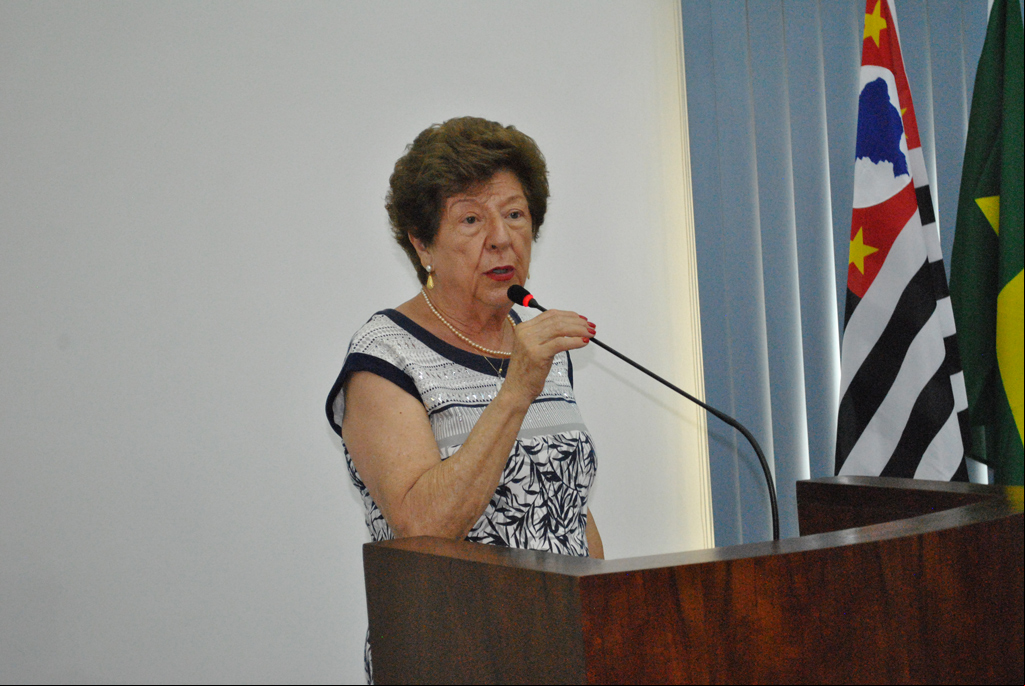 Política - Câmara homenageia professores 