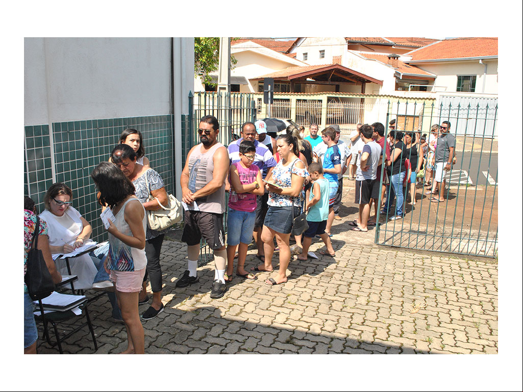 Saúde - Dia D da vacina contra febre amarela movimenta postos de saúde